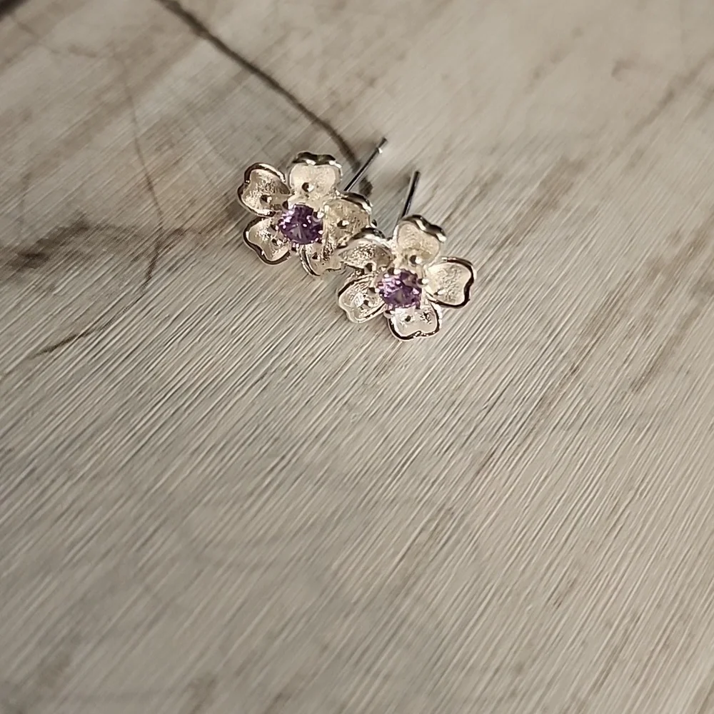 Plum Blossom 925 Flower Earrings - Picture 3 of 7